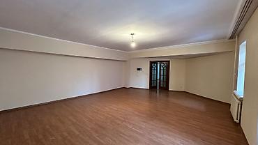 Продажа квартир: 4 комнаты, 188 м², Кок-Жар мкр Индивидуалка, 2 этаж, Косметический ремонт — 2