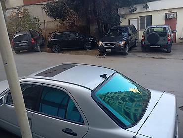 Mercedes-Benz: Mercedes-Benz C-Class: 2.8 l | 1994 il Sedan — 8