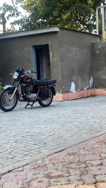 Motosikletlər: Sovet istehsalı klassik motosiklet - Korpus: tünd-bordo rəngli — 5