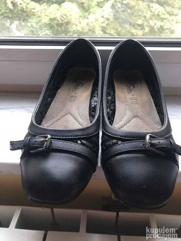 Salonke: Salonke, Safran, 39 na lalafo.rs — 3 Salonke: Salonke, Safran, 39 — 3