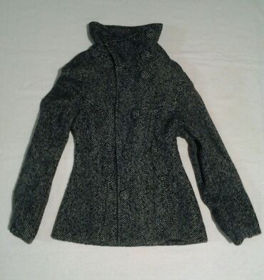 mona kaputi cena: H&M, M (EU 38), Sa postavom