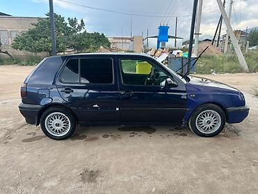 чехол гольф 3: Volkswagen Golf: 1992 г., 2 л, Бензин, Хэтчбэк — 2