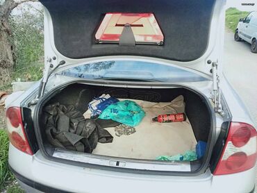 Volkswagen: Volkswagen Passat: 1.6 l. | 2001 έ. Λιμουζίνα — 3