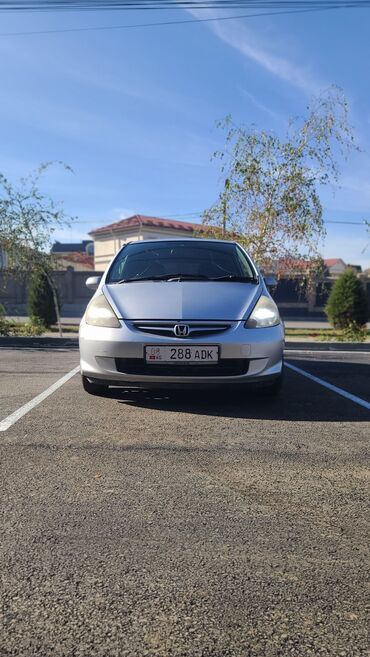 машины фит: Honda Fit: 2002 г., 1.3 л, Вариатор, Бензин, Хетчбек