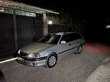 радиатор altezza: Toyota Avensis: 2001 г., 2 л, Механика, Дизель, Универсал — 2