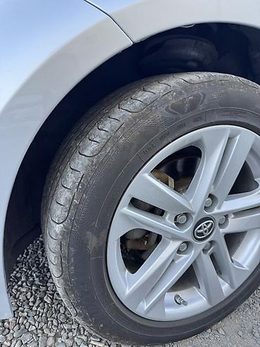 byd bot 384: Toyota Levin: 2019 г., 1.8 л, Вариатор, Гибрид, Седан — 10