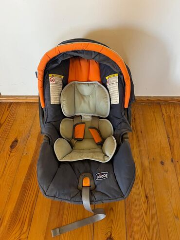 usaq evcikleri: Maşın üçün uşaq 2 yasinadek car seat . Chicco firması. Heç bir