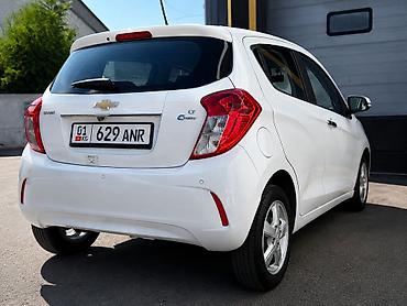 обменяю на: Chevrolet Spark: 2016 г., 1 л, Вариатор, Бензин — 7