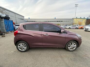 Chevrolet: Chevrolet Spark: 2018 г., 1 л, Вариатор, Бензин, Хэтчбэк