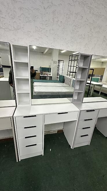 Комоды для одежды: Комод для одежды, Новый, С зеркалом, ЛДСП, цвет - Белый, Серый, Бежевый, Бесплатная доставка — 11