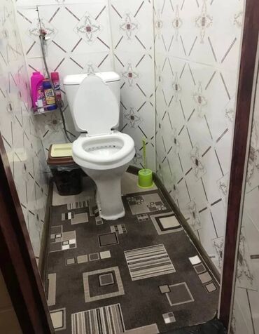снять квартиру без риэлтора: 3 комнаты, 80 м², Сталинка, 3 этаж, Евроремонт