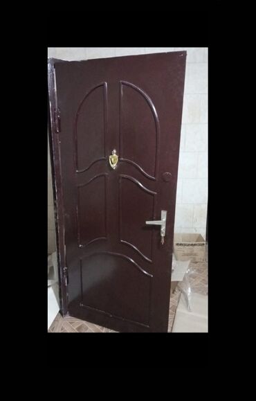 demirin qiymeti: Железо Входная дверь Б/у, Без гарантии, Платная установка