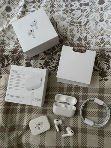 Микрофоны: Новый Беспроводные (Bluetooth) Наушники, Apple, цвет - Белый