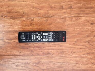 Pojačala i prijemnici: Denon AVR-1912 AV Risiver Opis: Denon AVR-1912 je napredni 7.1 — 4