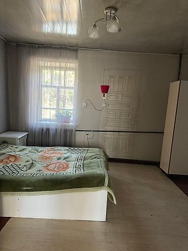 Долгосрочная аренда домов: 50 м², 3 комнаты — 1