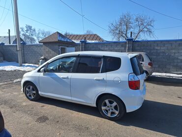Honda: Honda Jazz: 2008 г., 1.5 л, Вариатор, Бензин, Хэтчбэк — 3