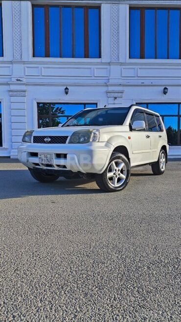 фольксваген пассат б5 1 8: Nissan X-Trail: 2 l | 2001 il Ofrouder/SUV