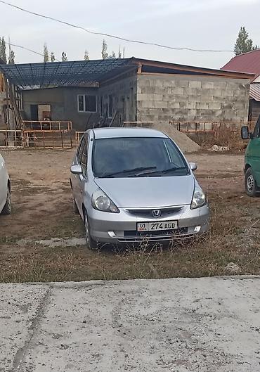 gd: Honda Fit: 2002 г., Автомат, Бензин, Хэтчбэк — 4