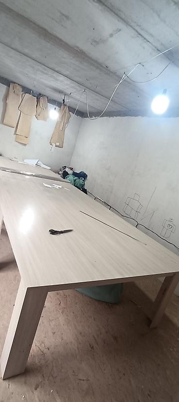 Промышленные швейные машинки: Продается петельная машина в хорошем состояние использовись очень мало — 8