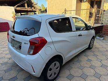 шевролле спарк: Chevrolet Spark: 2017 г., Автомат, Бензин, Хэтчбэк — 4