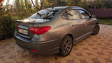 китайские машины с пробегом: Hyundai Avante: 2010 г., 1.6 л, Вариатор, Газ, Седан — 4