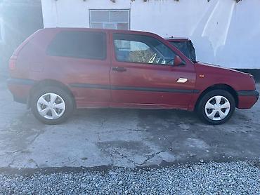 Volkswagen: Volkswagen Golf: 1994 г., 1.8 л, Механика, Хэтчбэк — 4