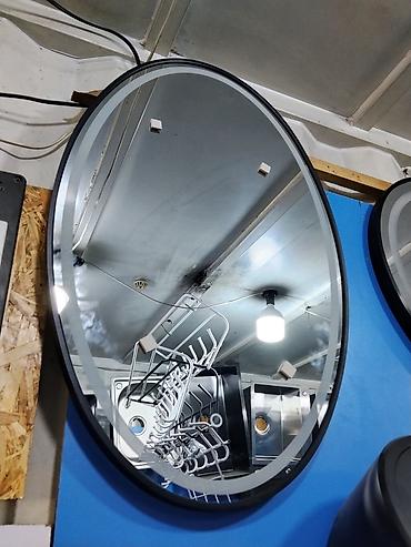Круглое настенное зеркало с LED‑подсветкой. - Диаметр: ориентировочно at lalafo.kg Круглое настенное зеркало с LED‑подсветкой. - Диаметр: ориентировочно