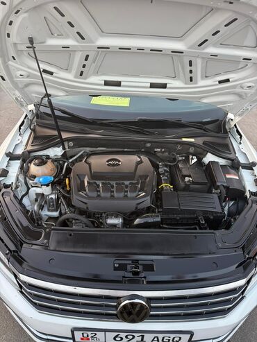 Volkswagen: Volkswagen Passat: 2018 г., 0.2 л, Автомат, Бензин, Седан — 18