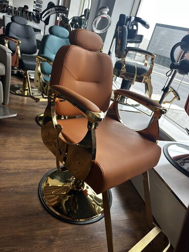 keçəl kosa şəkilləri: Новый, Кресло для стрижки