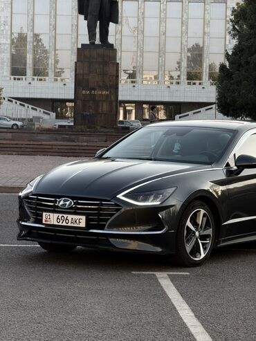 Hyundai: Hyundai Sonata: 2019 г., 2 л, Автомат, Бензин, Седан — 2