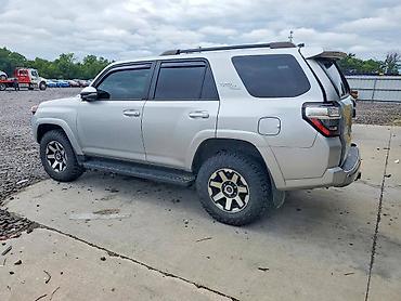 2023: Toyota 4Runner: 2023 г., 4 л, Автомат, Бензин — 5