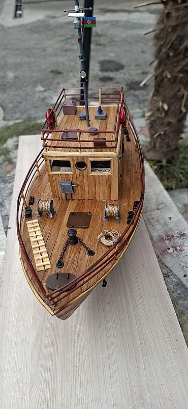 model masin: Taxta balıqçı/gəmisi maketi – əl işi - Material: təbii ağac panellər — 3