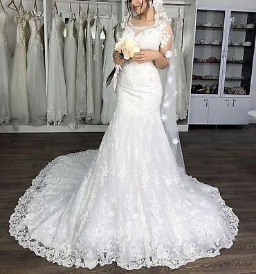 ag etek: Gəlinlik – krujeva detallı, balıq kəsim, uzun quyruqlu - Model — 1