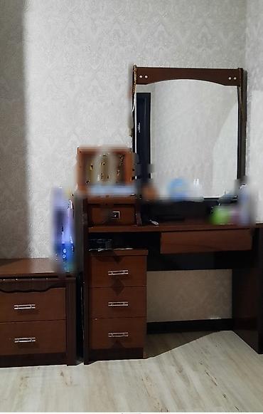 standing mirror: Спальный гарнитур, Б/у, Двуспальная кровать, Самовывоз — 3