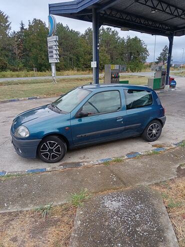 polovni automobili crvenka: Renault Clio: 1.2 l | 2000 year 233000 km. Hatchback