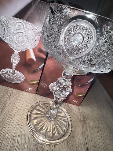 murebbeler: Kristal ayaqlı qend ve ya murebbe qabi (1 ədəd) - Material: şəffaf — 1