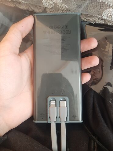 Portativ enerji yükləyicilər: Hoco original powerbank 10000mhp 22 watt suretli rejimi aktivdi