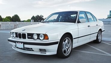 BMW: Куплю бмв е34 2.0 или 2.5, только Bosch система! До 4200$ прошу не