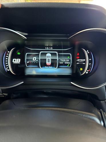Продажа авто: Jetour : 2023 г., 1.5 л, Автомат, Бензин, Кроссовер — 6