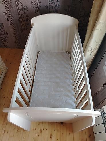 matras ortopedik: Ağ rəngli uşaq beşiyi və döşəkcə - Klassik dizayn: ovallaşdırılmış — 6