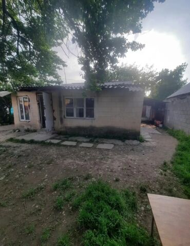 здаю пол дома: 35 м², 2 комнаты, Утепленный