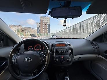 Kia: Kia Ceed: 1.6 l | 2007 il Hetçbek — 11