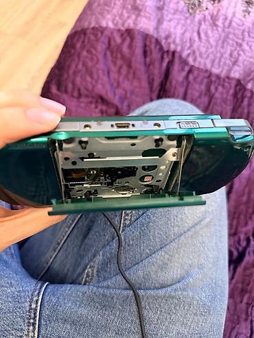 купить psp go: Sony PSP-3000 portativ oyun konsolu – xüsusi yaşıl rəng — 2