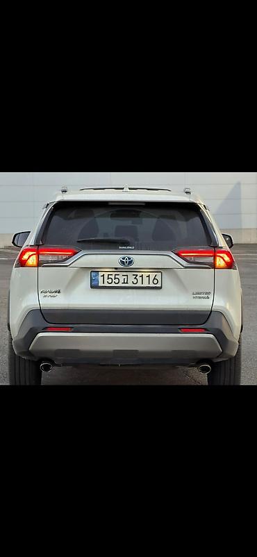 Toyota: Toyota RAV4: 2022 г., 2.5 л, Гибрид, Кроссовер — 4