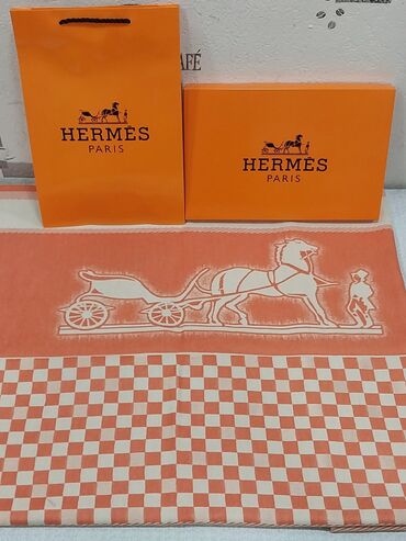 Digər aksesuarlar: Hermes şərfi, xanımlar üçün, təzədir, keyfiyyətlidir. Model: Hermès — 9