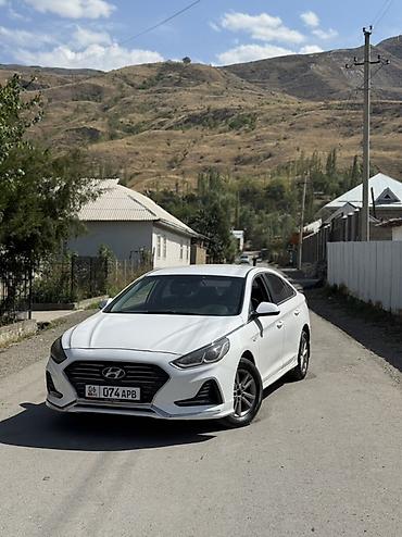 2 4 д: Hyundai Sonata: 2018 г., 2 л, Автомат, Газ, Седан — 1