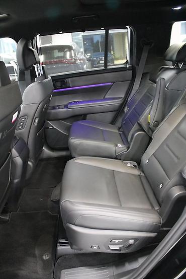 black: Hyundai Santa Fe: 2024 г., 2.5 л, Робот, Бензин — 6