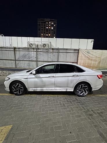 рав 4 2022: Volkswagen Jetta: 2022 г., 1.4 л, Робот, Бензин, Седан — 6