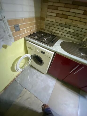 Uzunmüddətli kirayə mənzillər: Kirayə 2 otaqlı ev,evdə hərbir əşya işlək vəziyətdədir isdilik sistemi -da lalafo.az — 4 Uzunmüddətli kirayə mənzillər: Kirayə 2 otaqlı ev,evdə hərbir əşya işlək vəziyətdədir isdilik sistemi — 4