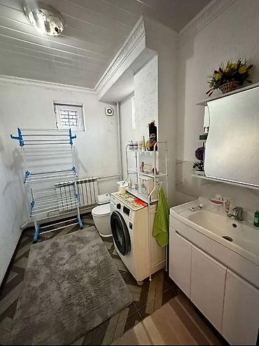 Продажа коттеджей и домов: Продается 2-х уровневый дом в Ж/М Биримдик-Кут, 9-я улица Площадь — 23